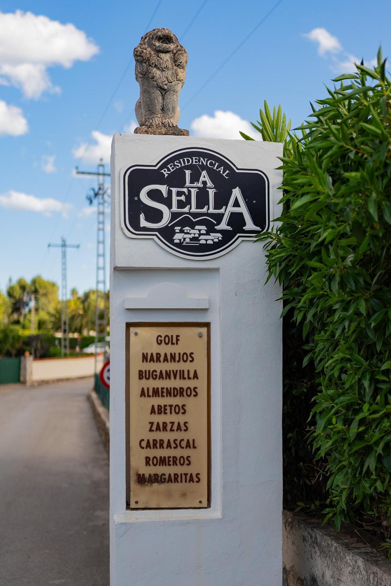 Beach & Mountain Retreat Los Almendros Muntanya la Sella Exterior foto